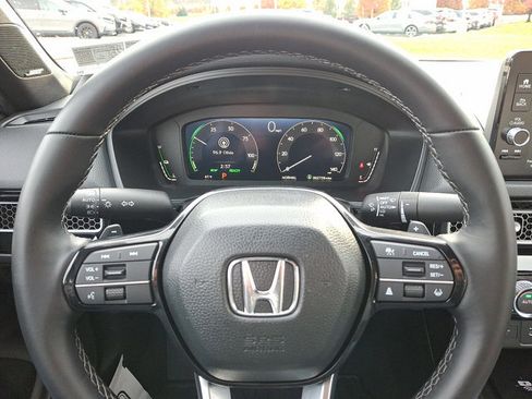 Certified 2025 Honda Civic Sport image 19
