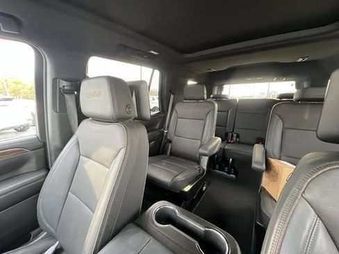 Certified 2024 Chevrolet Tahoe High Country w/ Advanced Technology Package image 14