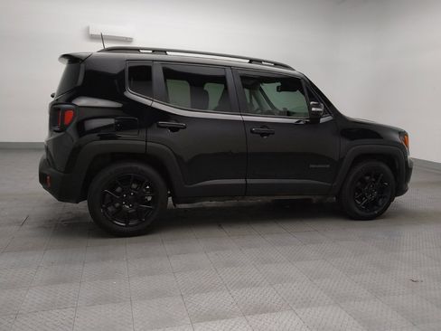 Used 2019 Jeep Renegade Altitude w/ Quick Order Package 2XM image 10