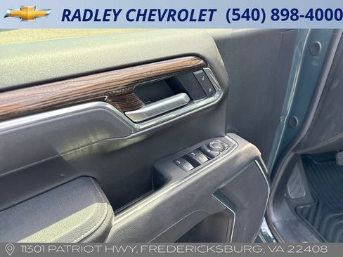 Certified 2025 Chevrolet Silverado 1500 LT AWD/4WD image 5
