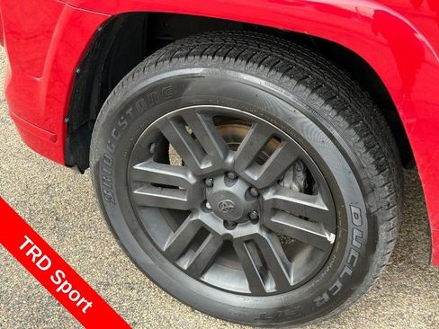 Used 2024 Toyota 4Runner TRD Sport AWD/4WD image 10