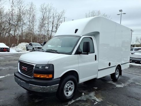 New 2025 GMC Savana 3500 w/ Power Convenience Package image 1
