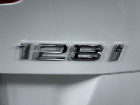 Used 2012 BMW 128i Convertible image 22