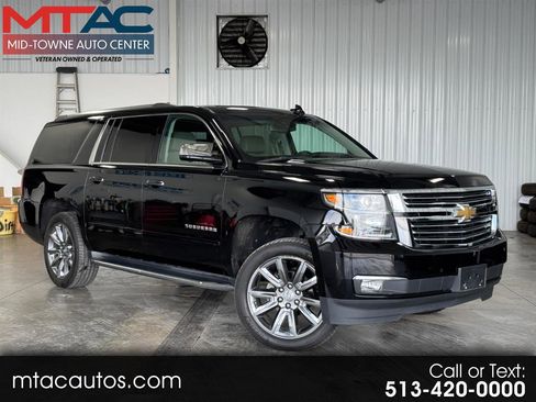 Used 2018 Chevrolet Suburban Premier AWD/4WD image 1