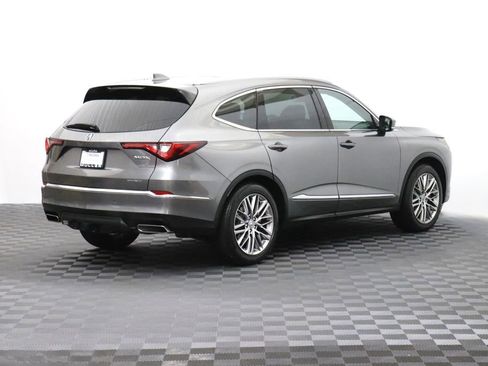 Used 2023 Acura MDX SH-AWD w/ Advance Package image 9