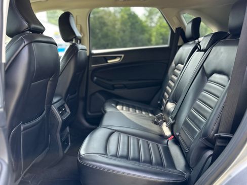 Used 2024 Ford Edge SEL AWD/4WD image 21