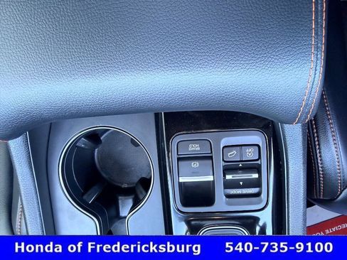 Used 2023 Honda Pilot TrailSport image 23