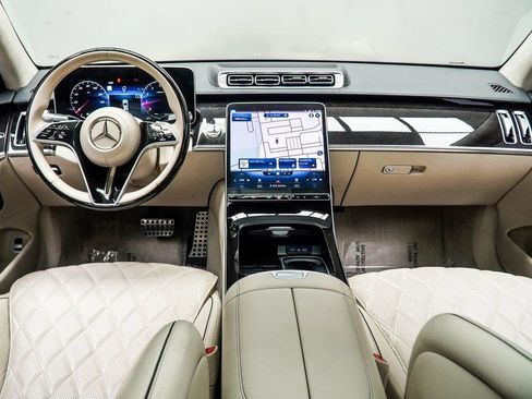 Used 2023 Mercedes-Benz S 580 4MATIC Sedan image 5