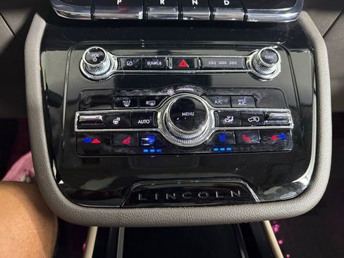 Certified 2022 Lincoln Corsair Reserve w/ Equipment Group 201A image 43