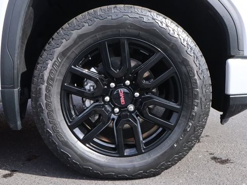 Used 2022 GMC Sierra 1500 Elevation w/ Elevation Premium Package image 24