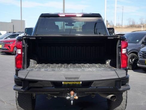 Used 2023 Chevrolet Silverado 2500 Custom w/ Custom Value Package image 30