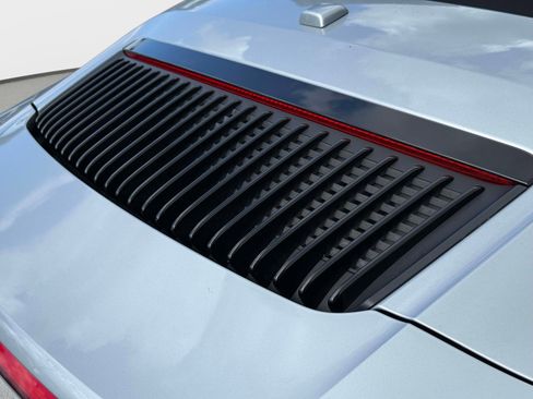 Used 2017 Porsche 911 Carrera 4S image 25