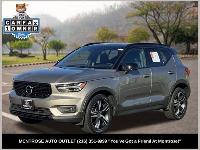 Used 2022 Volvo XC40 T5 R-Design w/ Climate Package