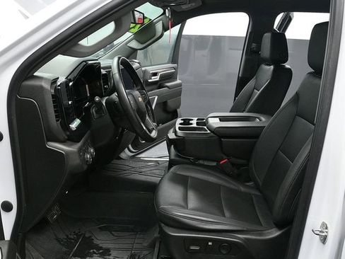 Used 2024 Chevrolet Silverado 2500 LTZ image 13