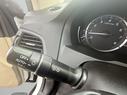 Used 2020 Acura MDX SH-AWD image 23