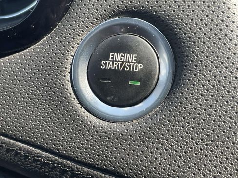 Used 2021 Cadillac XT5 Premium Luxury image 21