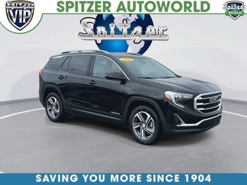Used 2021 GMC Terrain SLT w/ Infotainment Package II AWD/4WD image 2