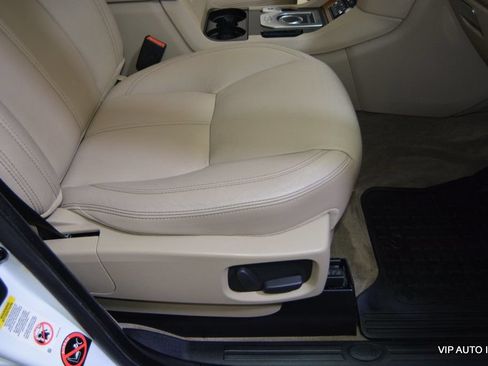Used 2016 Land Rover LR4 HSE LUX AWD/4WD image 18