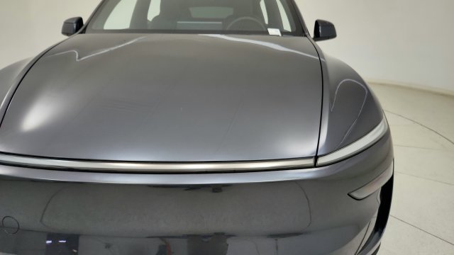 Used 2026 Tesla Model Y AWD image 23