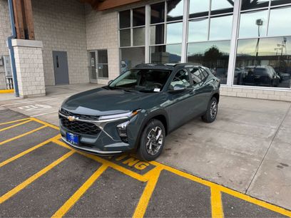 New 2026 Chevrolet Trax LT w/ Driver Confidence Package