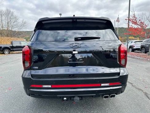 Used 2025 Hyundai Palisade Calligraphy image 4