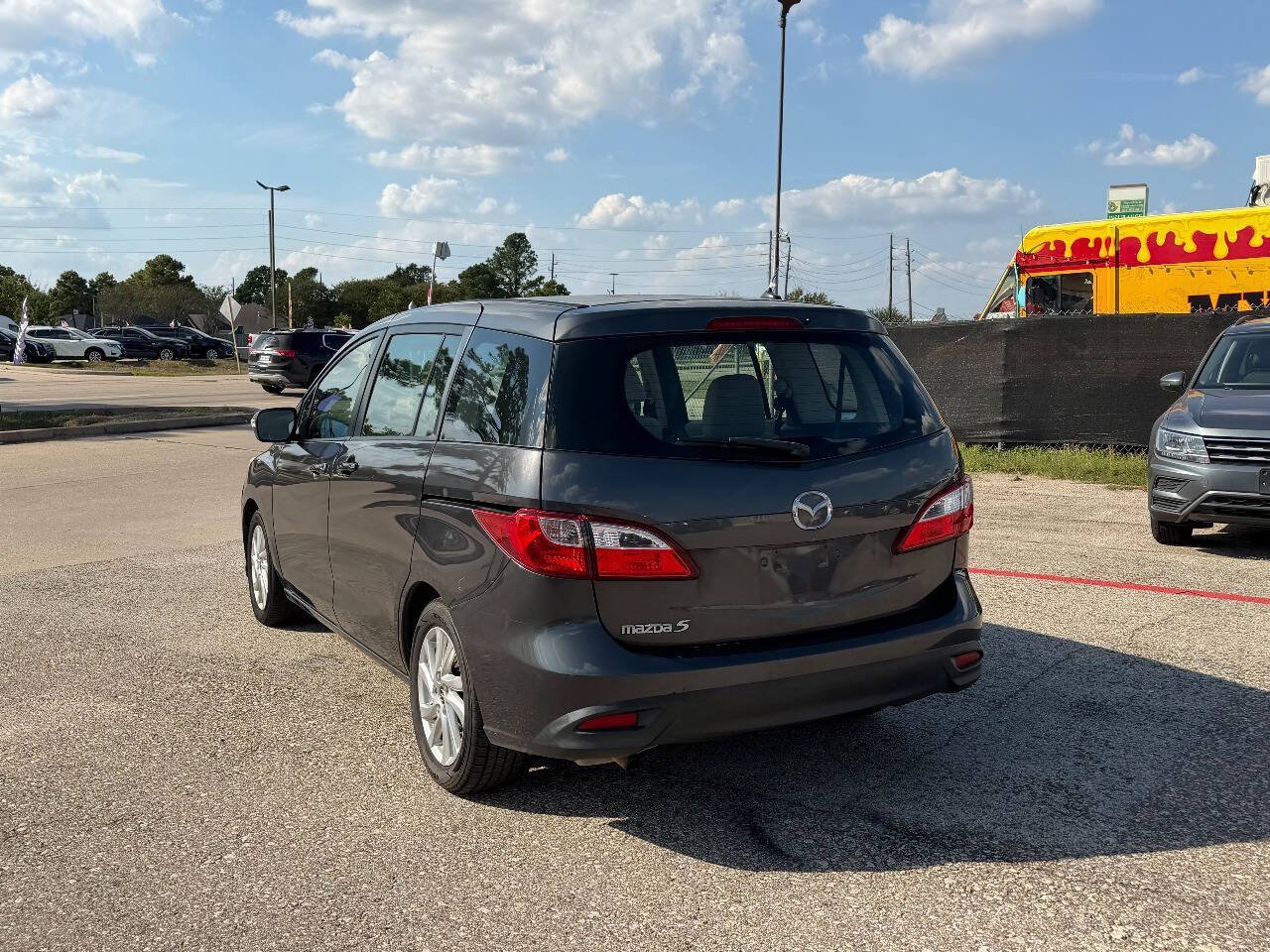 Used 2014 MAZDA MAZDA5 Sport FWD image 19