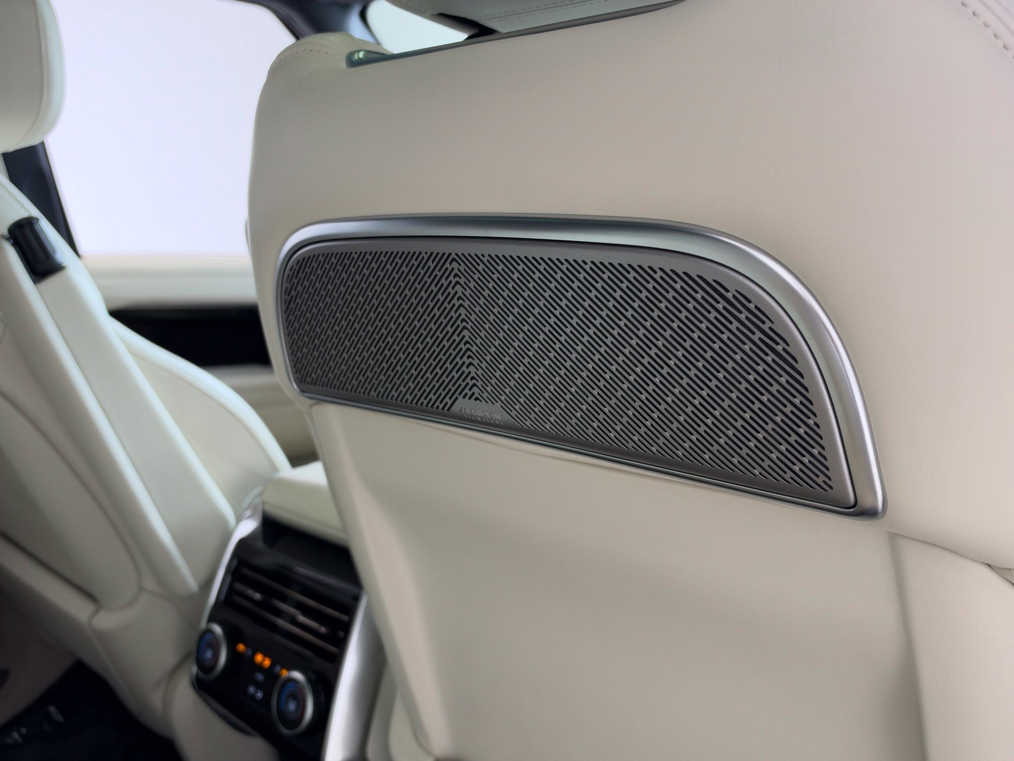 Used 2025 Land Rover Range Rover Autobiography AWD/4WD image 30