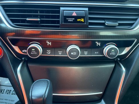 Certified 2022 Honda Accord Sport image 19