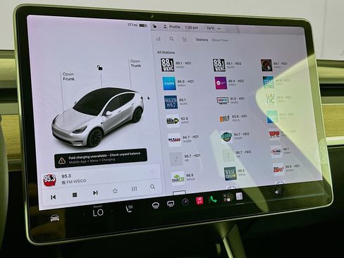 Used 2021 Tesla Model Y Long Range AWD/4WD image 19