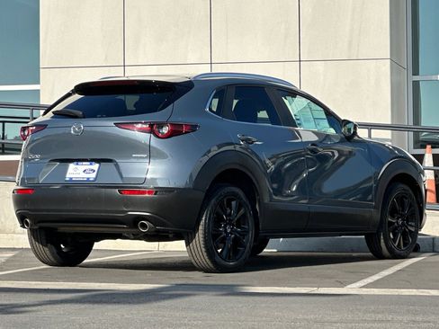 Used 2024 MAZDA CX-30 AWD 2.5 S w/ Preferred Package image 3