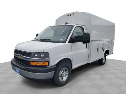 New 2024 Chevrolet Express 3500 w/ Power Convenience Package