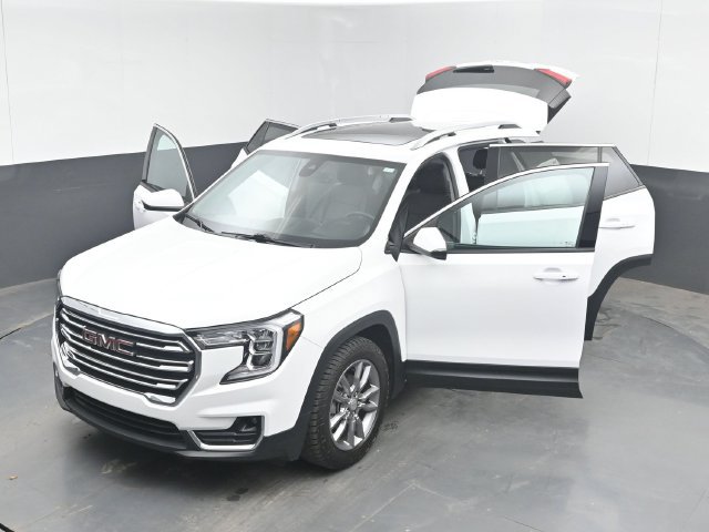 Used 2022 GMC Terrain SLT w/ Infotainment Package II FWD image 53