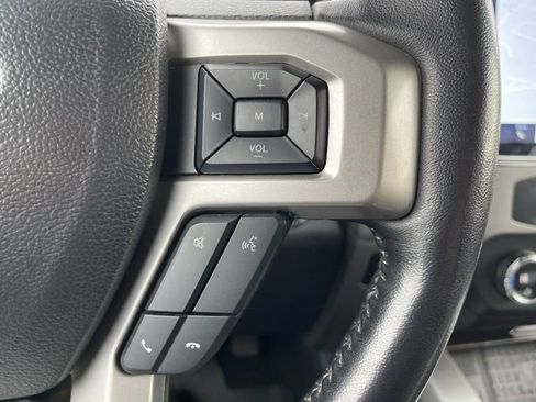 Used 2022 Ford F350 Lariat w/ Black Appearance Package image 19