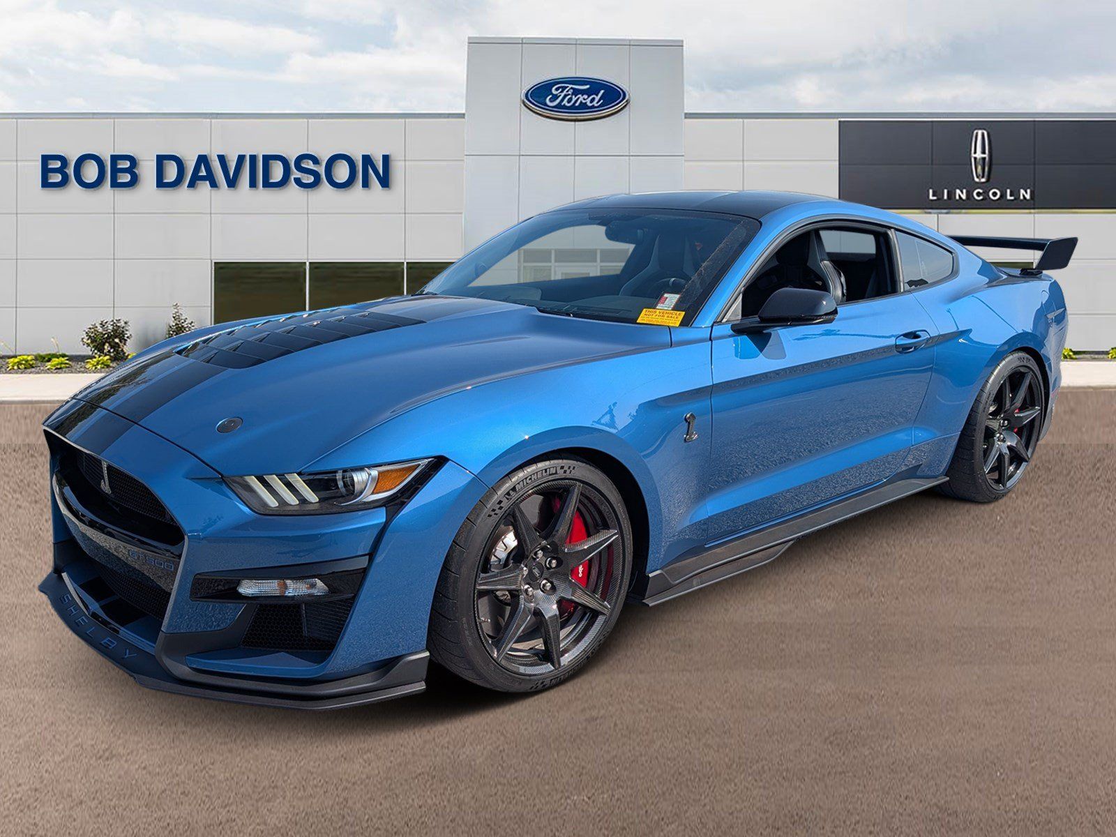 Certified 2020 Ford Mustang Shelby GT500 w/ Carbon Fiber Track Pack RWD image 1
