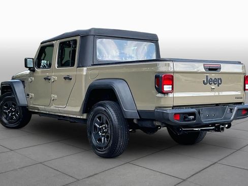 Used 2020 Jeep Gladiator Sport AWD/4WD image 12