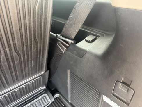 Used 2022 Ford Expedition XLT RWD image 16