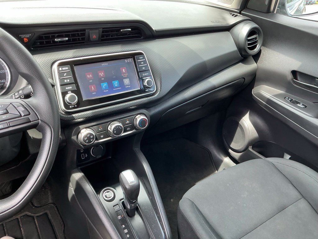 Used 2023 Nissan Kicks S FWD image 37