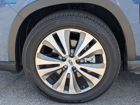 Used 2021 Subaru Ascent Limited w/ Technology Package image 24