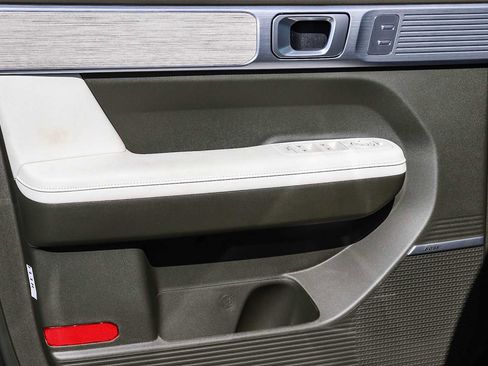 New 2025 Hyundai Santa Fe Calligraphy image 22