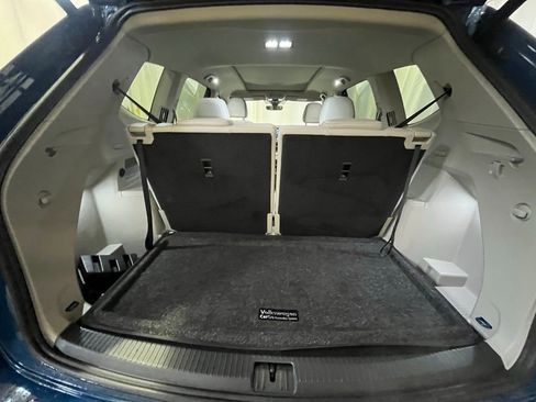 Certified 2025 Volkswagen Atlas SEL image 30