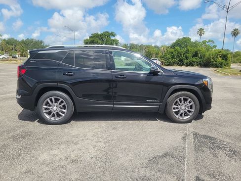 Used 2023 GMC Terrain SLT FWD image 5