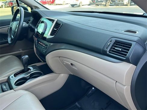 Used 2017 Honda Pilot EX-L image 32