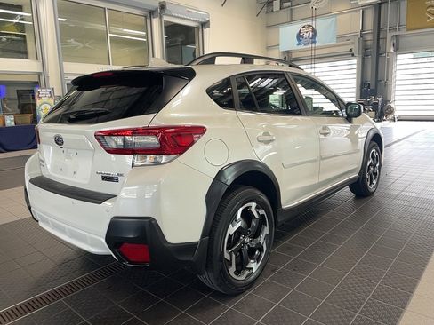Used 2022 Subaru Crosstrek 2.5i Limited w/ Moonroof Package 2 AWD/4WD image 16