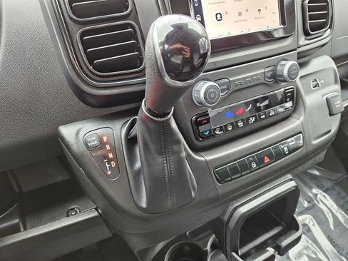 Used 2026 RAM ProMaster 2500 w/ Convenience Group FWD image 23