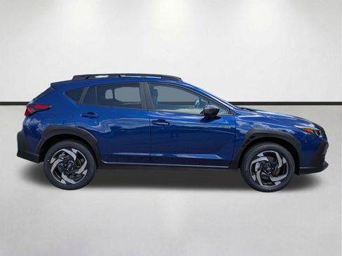 New 2026 Subaru Crosstrek 2.5i Limited w/ Crosstrek Mirror Package AWD/4WD image 4