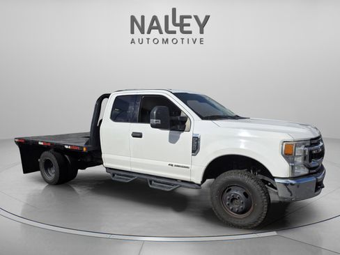 Used 2020 Ford F350 XLT image 6