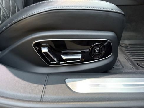 Certified 2023 Audi S8 w/ S8 Comfort Plus Package image 24