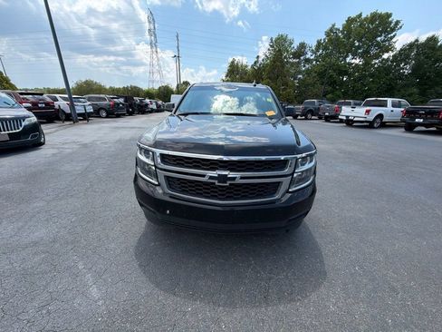 Used 2017 Chevrolet Suburban LT AWD/4WD image 11