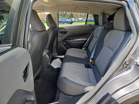 Used 2024 Subaru Crosstrek 2.0i Premium image 11