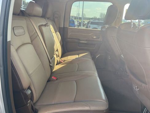 Used 2019 RAM 2500 Limited image 11